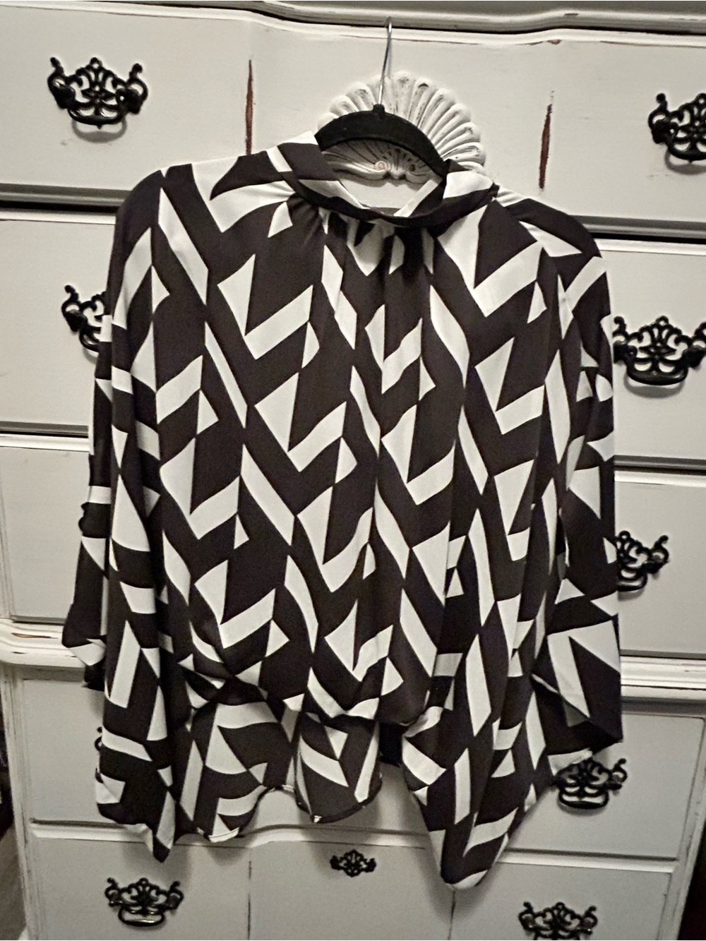 Modern Geometric Black & White Blouse